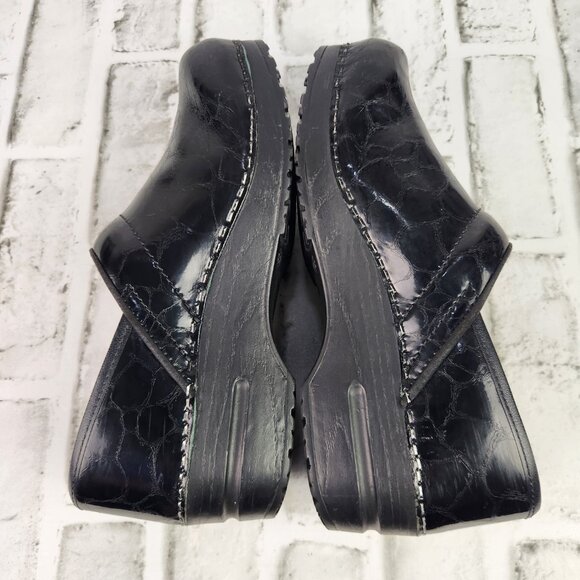 Sanita Clogs Crocodile/Reptile Embossed Women's Sz US 7 EU 38 Black Leather Shoe - Picture 7 of 10